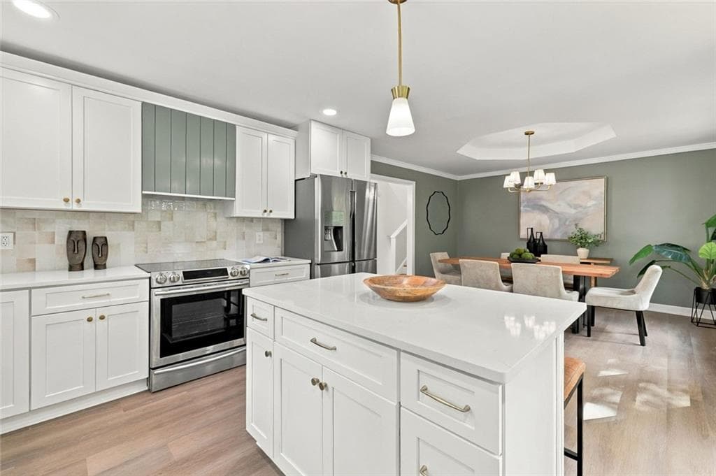 5 bedroom, 3 bathroom, 2,876 sq ft single family residence for sale at 4535 Sagebrush Drive, Kennesaw, GA 30152 — photo 8