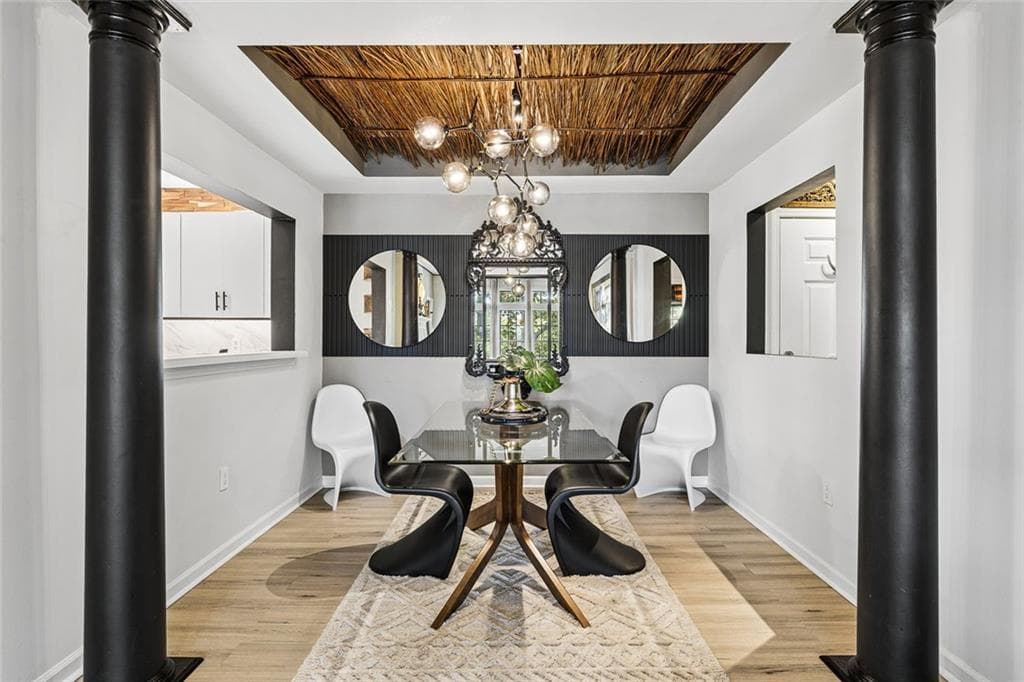 1 bedroom, 1 bathroom, 881 sq ft condominium for sale at 220 Renaissance Parkway 1210, Atlanta, GA 30308 — photo 7