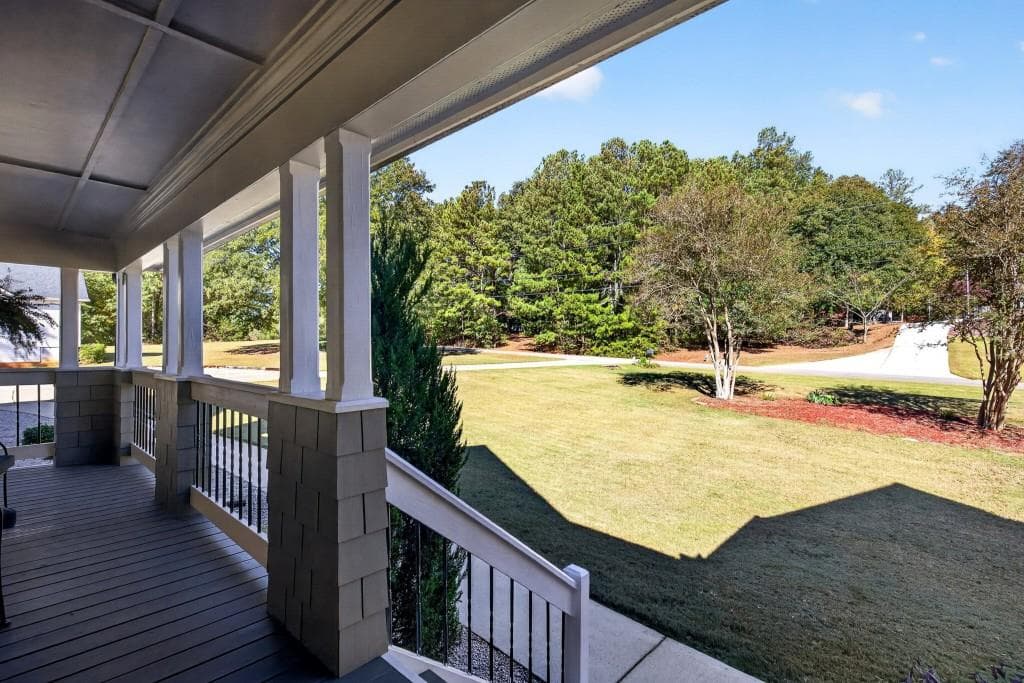 5 bedroom, 7 bathroom, 4,940 sq ft single family residence for sale at 410 Holly Hills Lane, Mcdonough, GA 30252 — photo 4