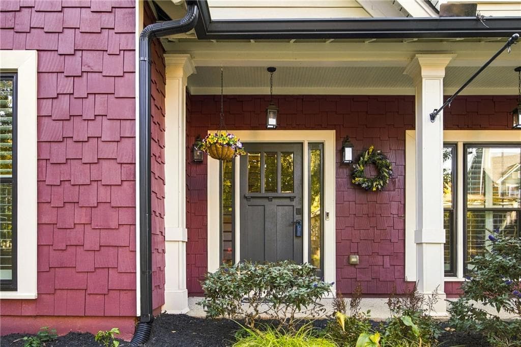 3 bedroom, 3 bathroom, 1,974 sq ft single family residence for sale at 1430 Lakeview East Drive, Atlanta, GA 30316 — photo 4