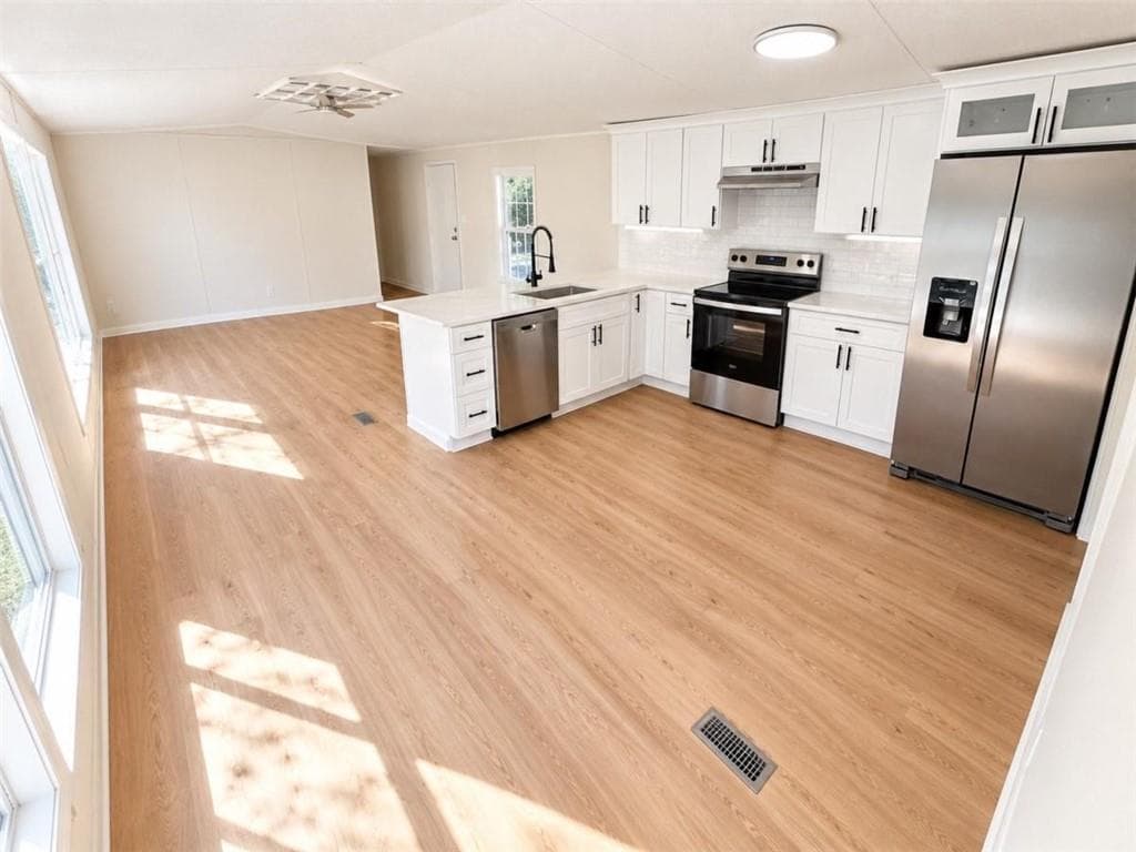 3 bedroom, 2 bathroom, 1,216 sq ft single family residence for rent at 79 Oakridge Drive, Cleveland, GA 30528 for $1,500 a month — photo 7