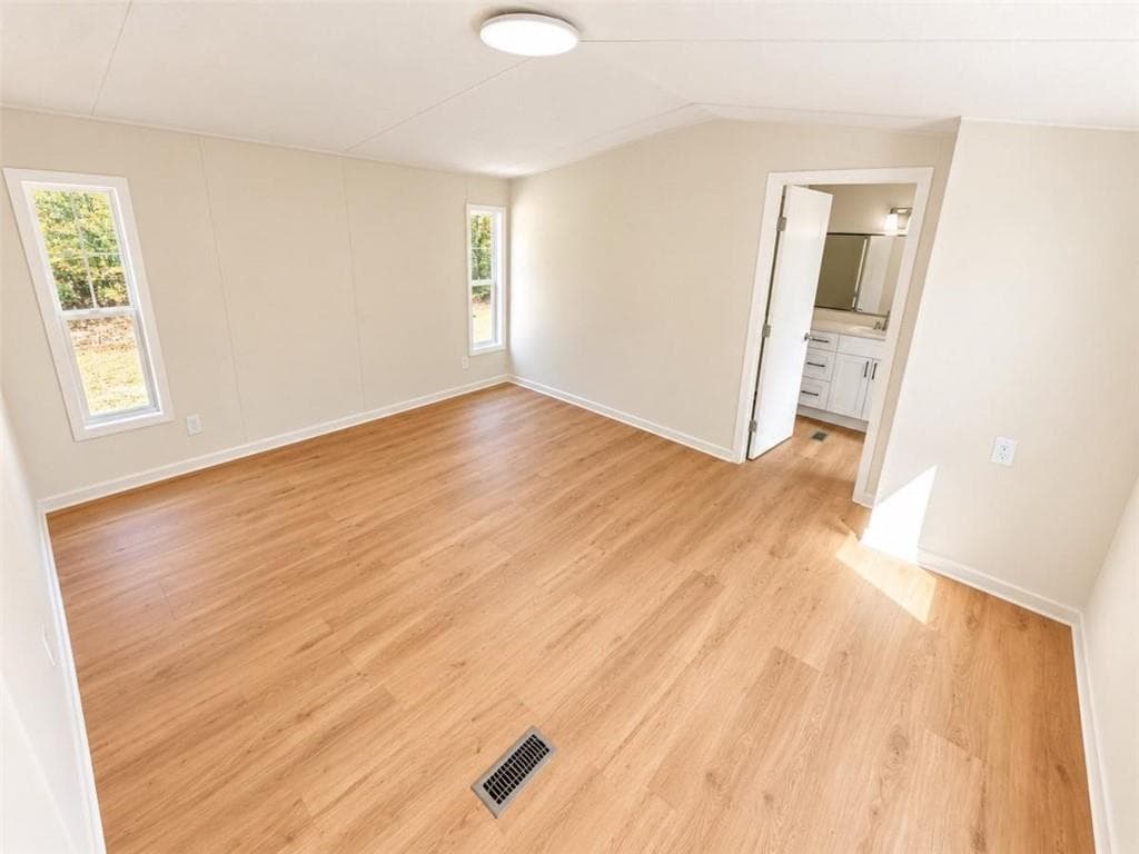 3 bedroom, 2 bathroom, 1,216 sq ft single family residence for rent at 79 Oakridge Drive, Cleveland, GA 30528 for $1,500 a month — photo 9