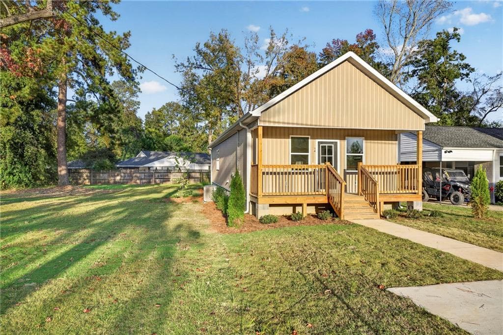 3 bedroom, 2 bathroom, 1,200 sq ft single family residence for sale at 14 Lake Shore Loop, Augusta, GA 30904 — photo 4