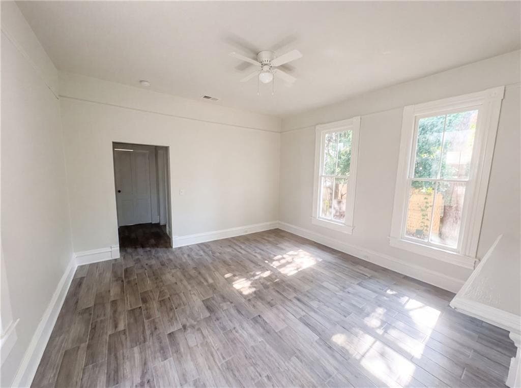 3 bedroom, 2 bathroom, 1,972 sq ft single family residence for sale at 809 Mary Street, Waycross, GA 31503 — photo 8