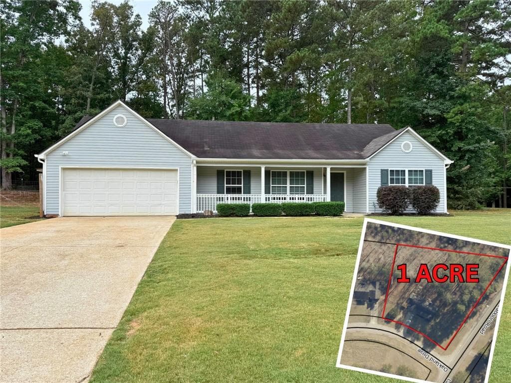 3 bedroom, 2 bathroom, 1,660 sq ft single family residence for sale at 1201 Oakland Drive, Monroe, GA 30655
