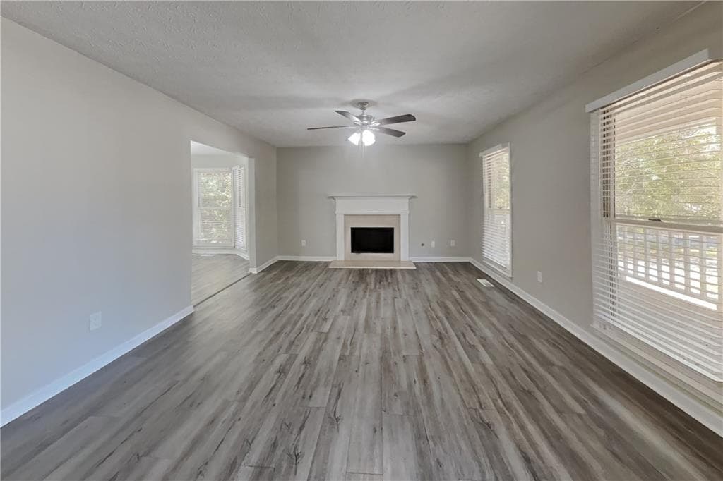 3 bedroom, 3 bathroom, 1,863 sq ft single family residence for rent at 394 Yellowstone Drive, Powder Springs, GA 30127 for $2,040 a month — photo 3