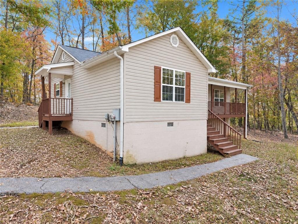 3 bedroom, 2 bathroom, 1,203 sq ft single family residence for sale at 126 Clay Creek Lane, Dahlonega, GA 30533 — photo 2