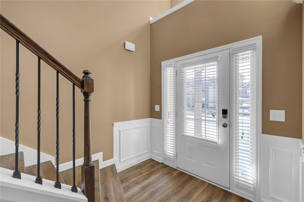 5 bedroom, 4 bathroom, 3,226 sq ft single family residence for sale at 7748 Wrotham Circle, Atlanta, GA 30349 — photo 2