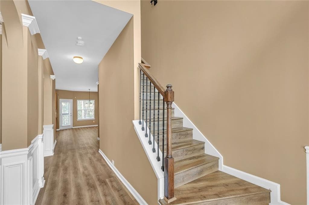5 bedroom, 4 bathroom, 3,226 sq ft single family residence for sale at 7748 Wrotham Circle, Atlanta, GA 30349 — photo 3