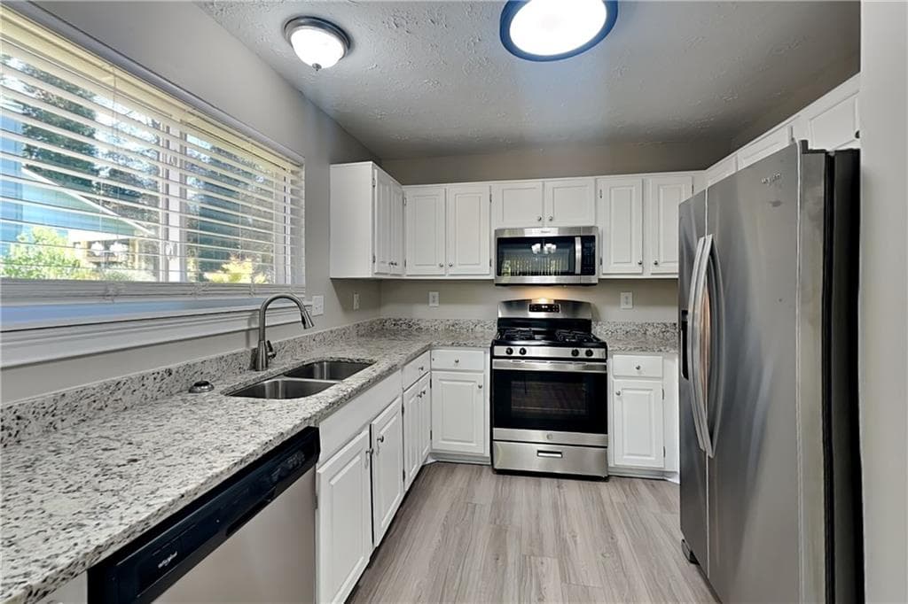 3 bedroom, 2 bathroom, 1,611 sq ft single family residence for rent at 4782 Jamerson Creek Court, Marietta, GA 30066 for $2,100 a month — photo 4