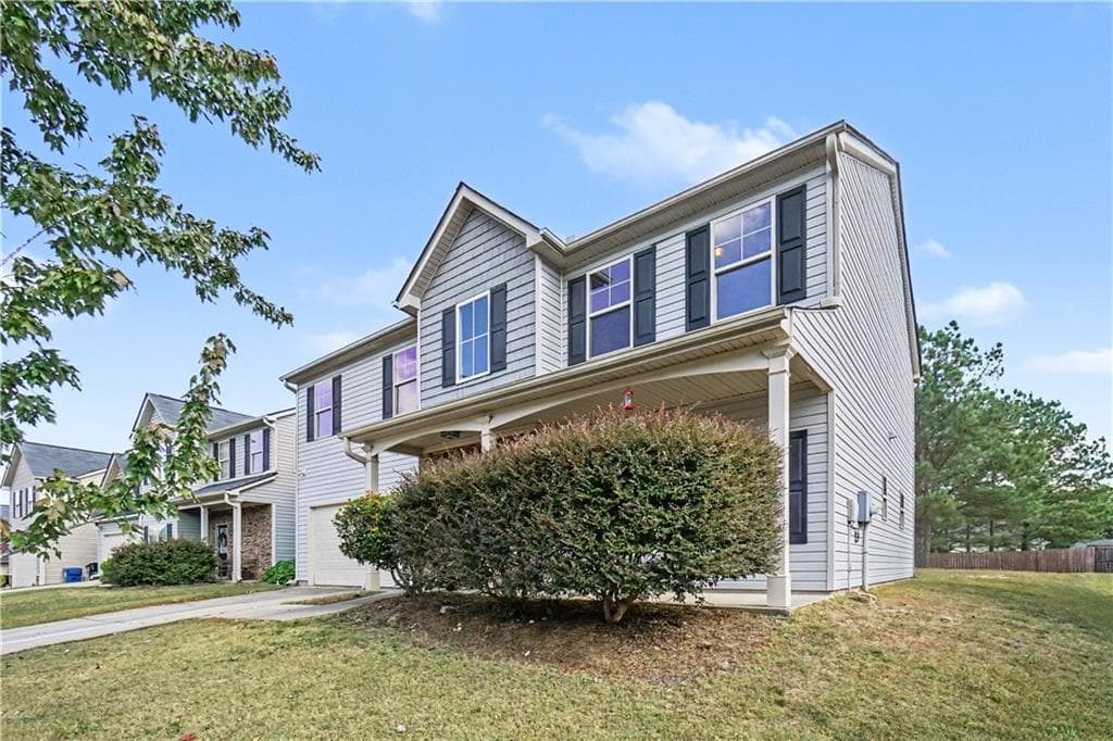 4 bedroom, 3 bathroom, 2,450 sq ft single family residence for sale at 374 Shady Glen, Dallas, GA 30132 — photo 4