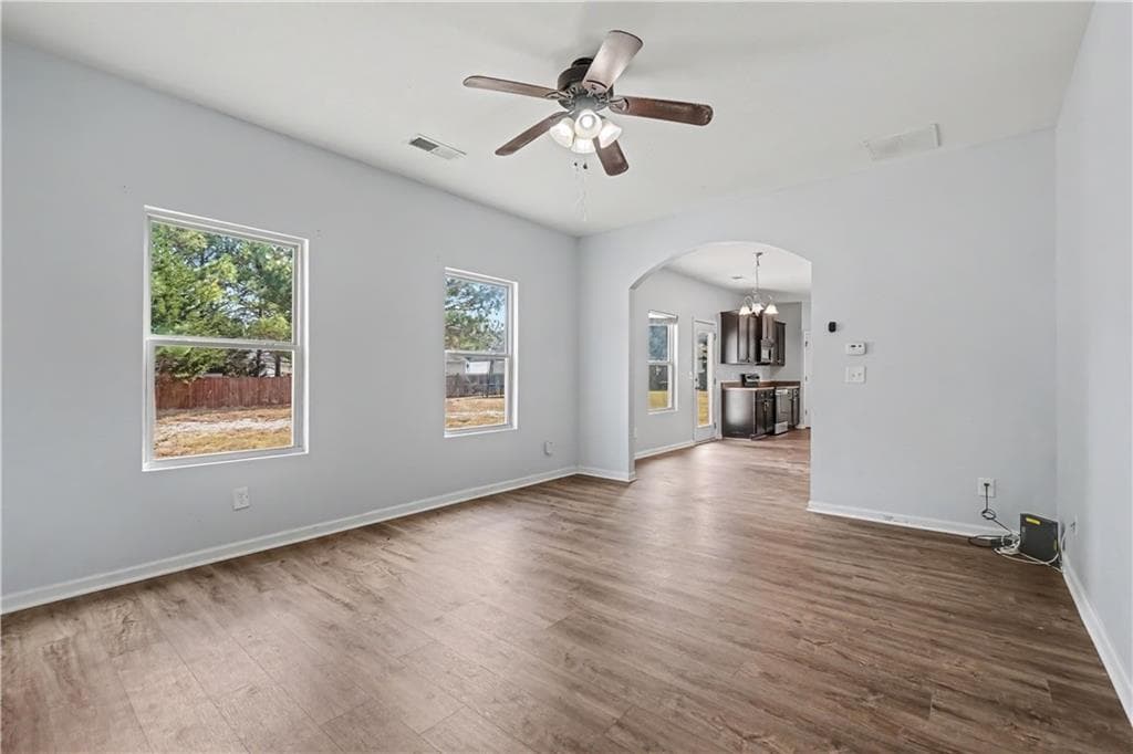 4 bedroom, 3 bathroom, 2,450 sq ft single family residence for sale at 374 Shady Glen, Dallas, GA 30132 — photo 7
