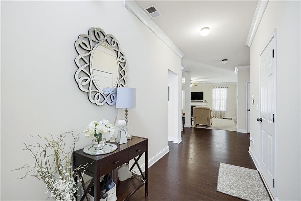 4 bedroom, 3 bathroom, 3,011 sq ft single family residence for sale at 114 Huntleigh Chase Drive, Dallas, GA 30132 — photo 5