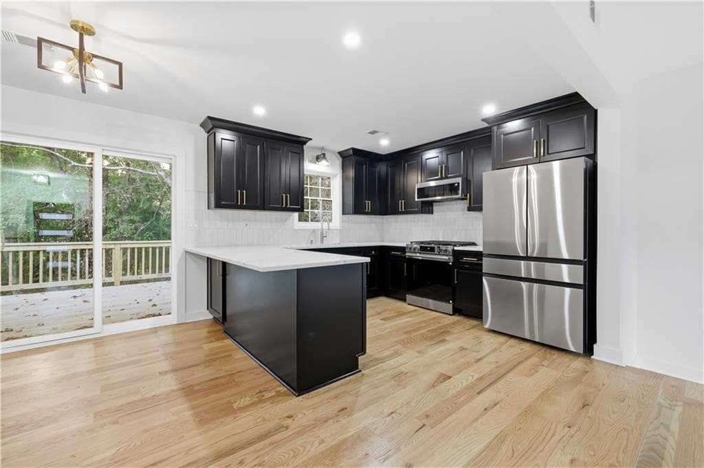 4 bedroom, 3 bathroom, 2,000 sq ft single family residence for sale at 4809 Baker Plantation Drive, Acworth, GA 30101 — photo 5