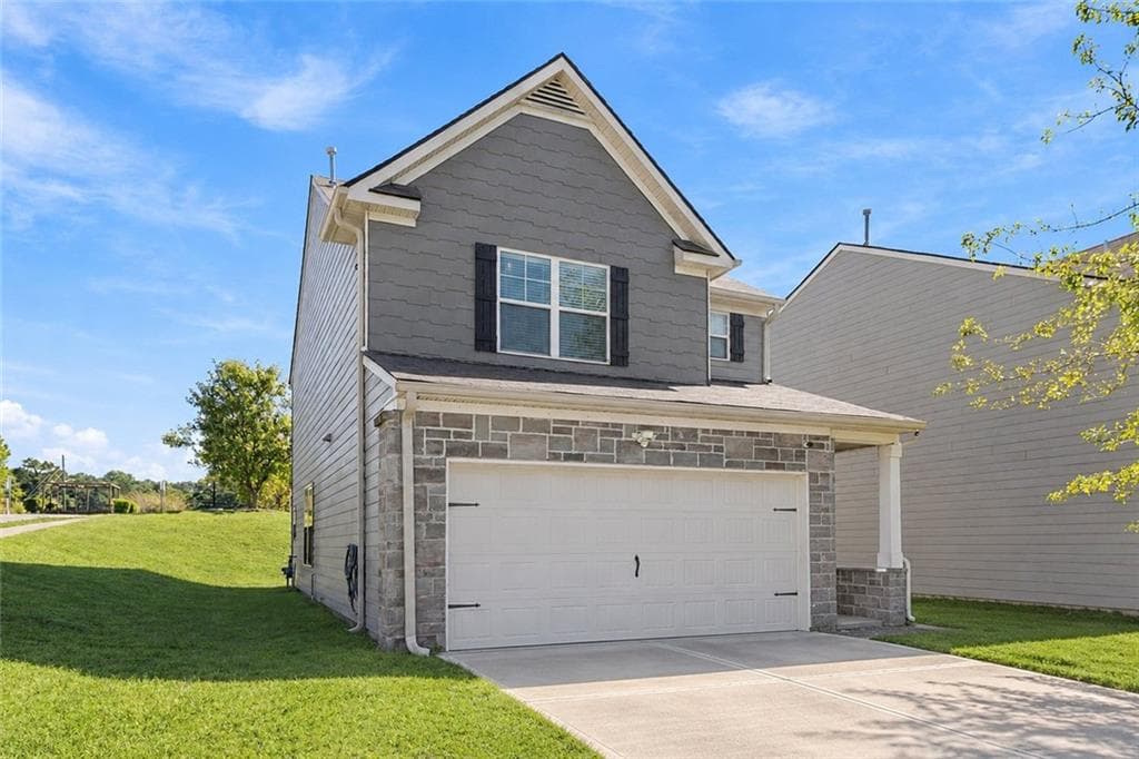 3 bedroom, 3 bathroom, 1,786 sq ft single family residence for sale at 5880 Seabright Lane, Atlanta, GA 30349