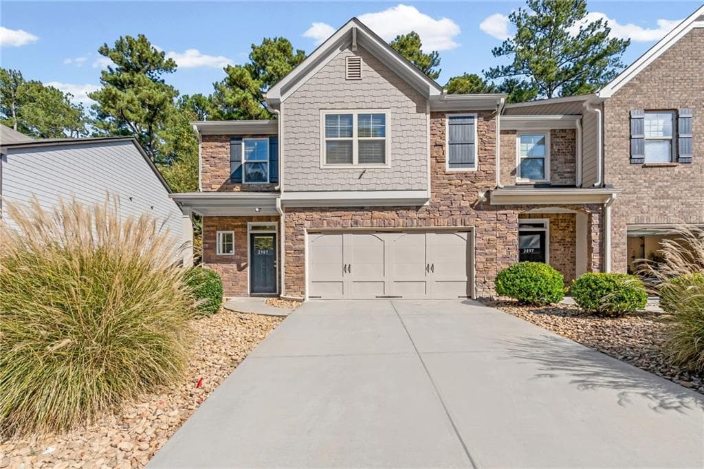 3 bedroom, 3 bathroom, 1,788 sq ft townhouse for sale at 2907 Mell Rise Way, Snellville, GA 30078 — photo 2