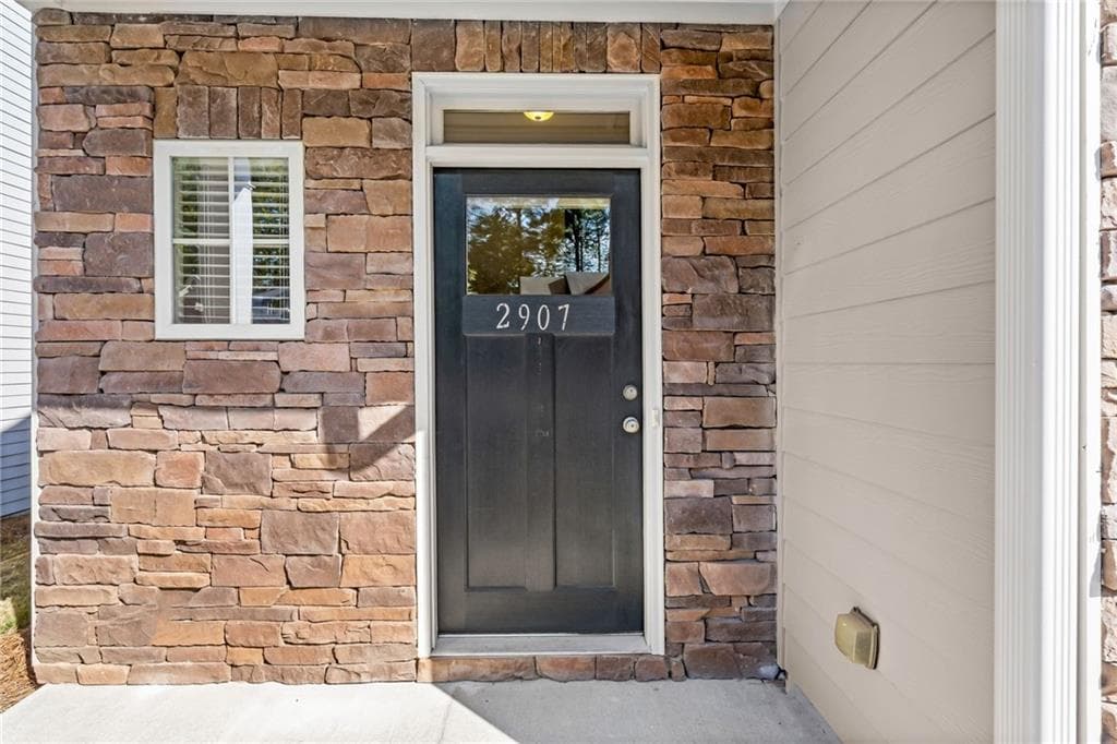 3 bedroom, 3 bathroom, 1,788 sq ft townhouse for sale at 2907 Mell Rise Way, Snellville, GA 30078 — photo 3