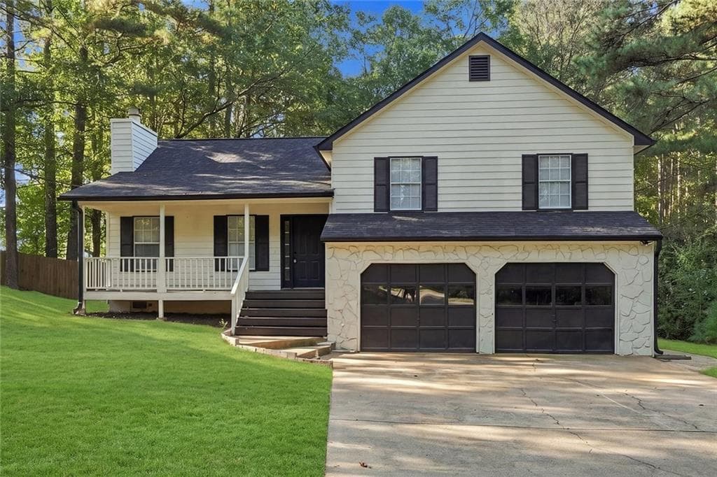4 bedroom, 2 bathroom, 1,732 sq ft single family residence for sale at 23 N Springs Drive, Acworth, GA 30101 — photo 2