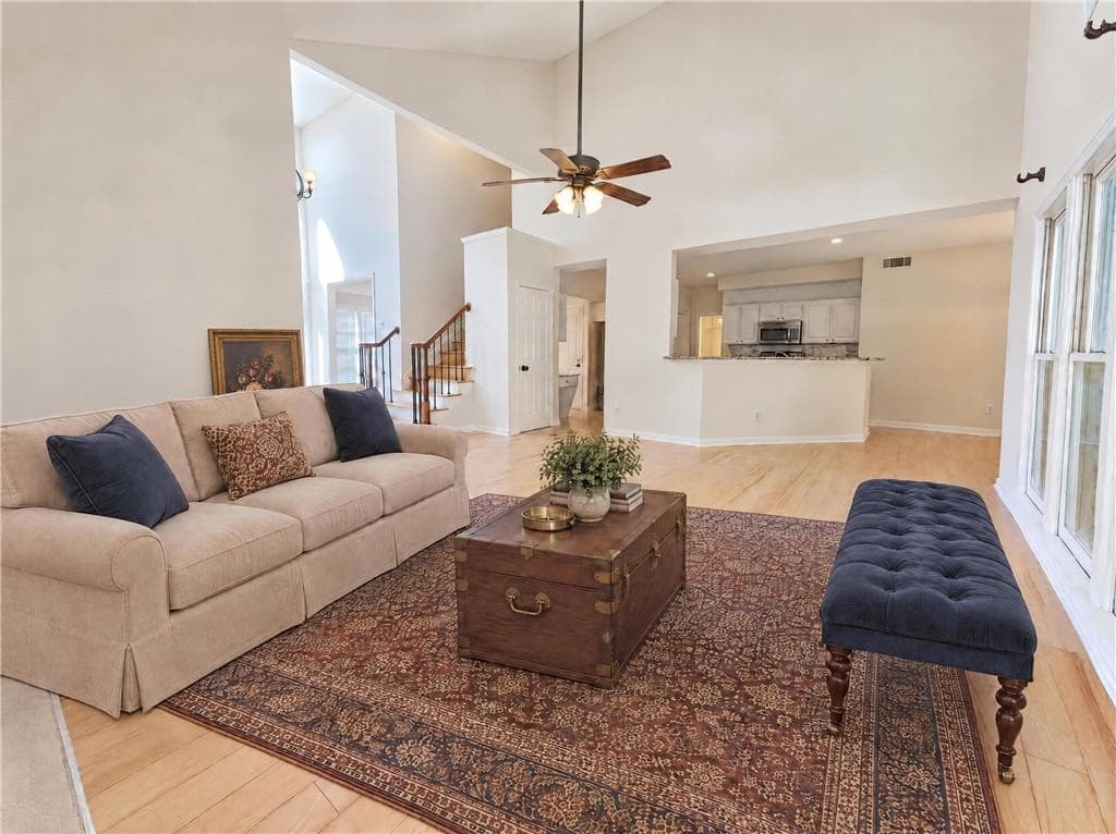 4 bedroom, 3 bathroom, 2,432 sq ft single family residence for sale at 1860 Oak Tree Hollow, Alpharetta, GA 30005 — photo 8