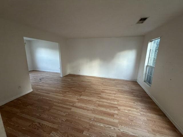 4 bedroom, 3 bathroom, 2,144 sq ft single family residence for sale at 6450 Alford Way, Lithonia, GA 30058 — photo 7