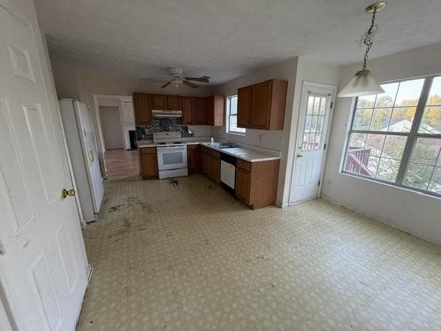 4 bedroom, 3 bathroom, 2,144 sq ft single family residence for sale at 6450 Alford Way, Lithonia, GA 30058 — photo 9