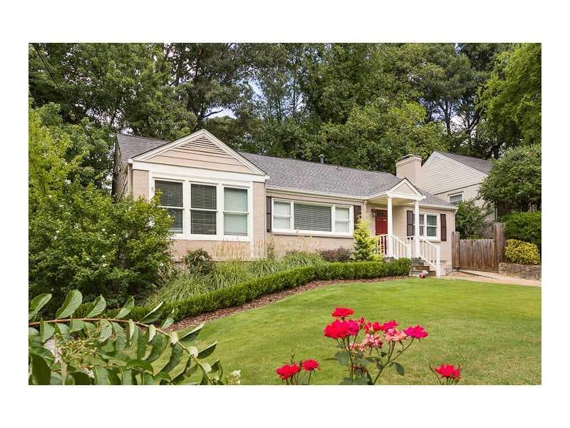 3 bedroom, 2,391 sq ft single family residence sold at 1332 Chalmette Drive, Atlanta, GA 30306