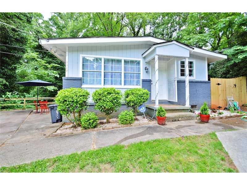 3 bedroom, 1,000 sq ft single family residence sold at 2917 Monterey Drive, Decatur, GA 30032
