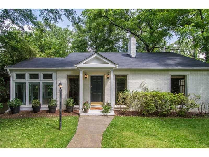 2 bedroom, 1,140 sq ft single family residence sold at 405 Lofton Road, Atlanta, GA 30309