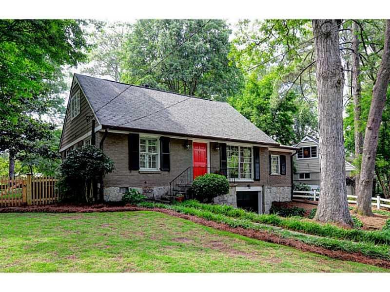 3 bedroom single family residence sold at 2805 NW Ridgemore Road, Atlanta, GA 30318