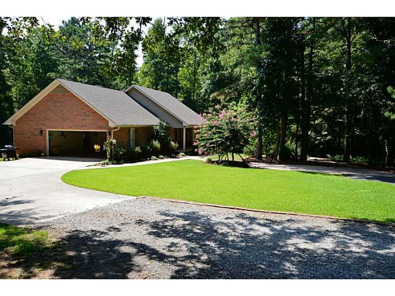 4 bedroom, 3,796 sq ft single family residence sold at 111 Henderson Lake Drive, Canton, GA 30115