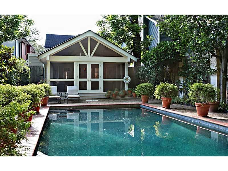 3 bedroom, 2,977 sq ft single family residence sold at 65 E Park Lane, Atlanta, GA 30309