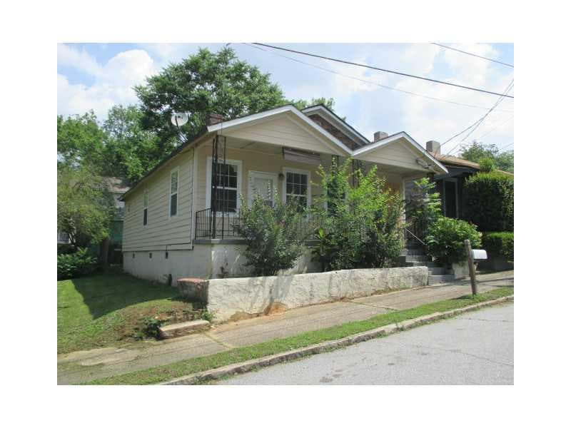 3 bedroom, 1,120 sq ft single family residence sold at 385 Arthur Street, Atlanta, GA 30310