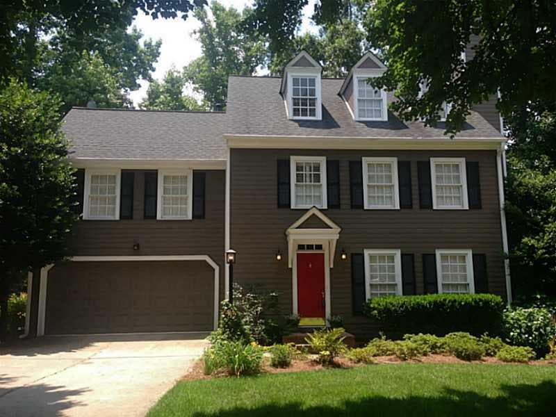 4 bedroom, 2,338 sq ft single family residence sold at 1127 Oakbrook Way, Atlanta, GA 30319