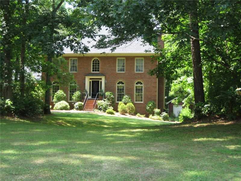 4185 Creekwood Drive, Cumming, GA 30041 — most recent listing photo
