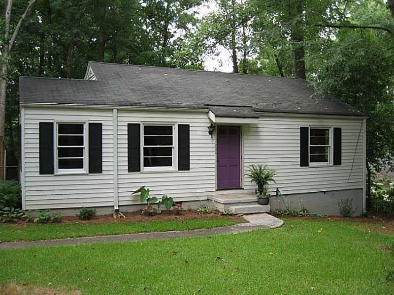 2 bedroom, 1,026 sq ft single family residence sold at 2396 Desmond Drive, Decatur, GA 30033