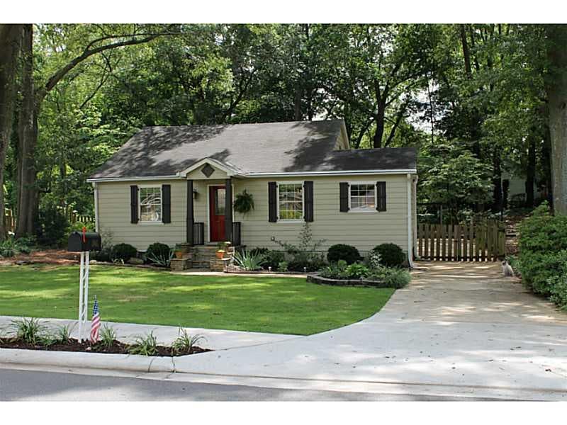 2 bedroom, 1,360 sq ft single family residence sold at 3045 Dunn Street, Smyrna, GA 30080