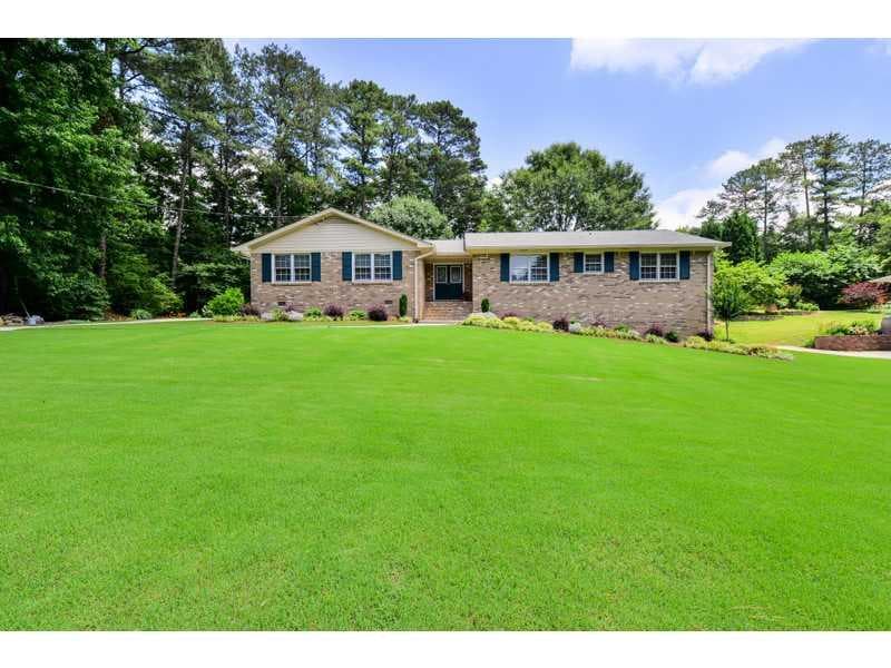 240 Blue Sky Drive, Marietta, GA 30068 — most recent listing photo