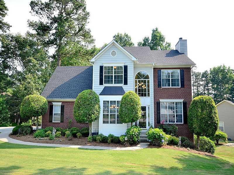 5660 Bridle Glen Drive, Sugar Hill, GA 30518 — most recent listing photo
