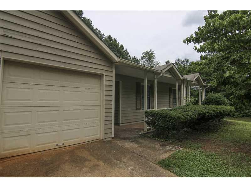 556 Sherwood Greens, Stone Mountain, GA 30087 — most recent listing photo