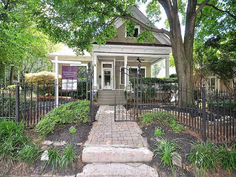 2 bedroom, 1,630 sq ft single family residence sold at 1073 Colquitt Avenue, Atlanta, GA 30307