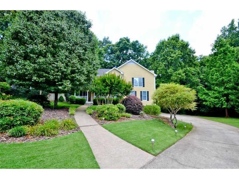 4 bedroom, 3,278 sq ft single family residence sold at 2017 Parsons Ridge Circle, Duluth, GA 30097
