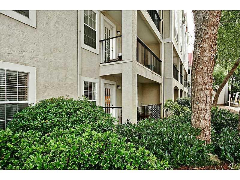 2 bedroom, 1,036 sq ft condominium sold at 3655 Habersham Road 153B, Atlanta, GA 30305