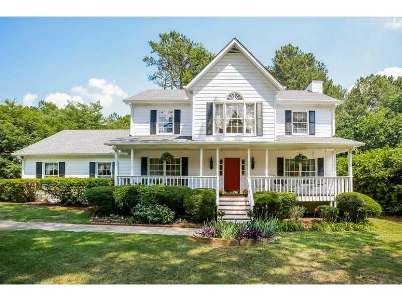 3040 Maple Lane, Alpharetta, GA 30009 — most recent listing photo
