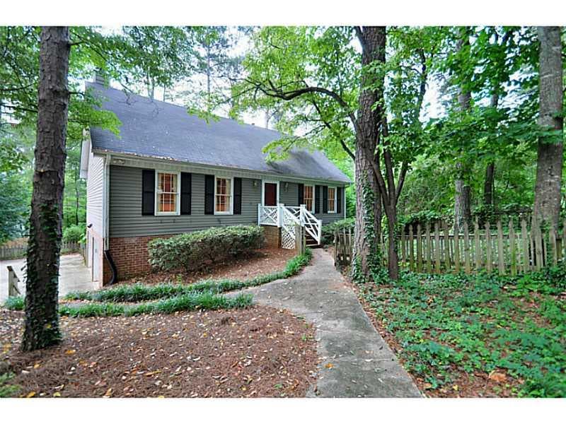 2116 Kinridge Road, Marietta, GA 30062 — most recent listing photo
