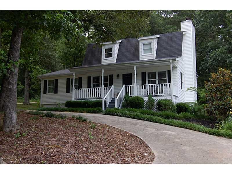 3 bedroom, 1,728 sq ft single family residence sold at 1591 Brooks Road, Dacula, GA 30019