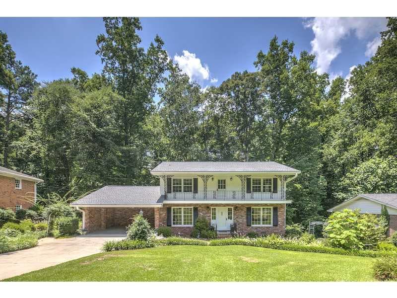 4 bedroom, 4,620 sq ft single family residence sold at 2338 Henderson Mill Court, Atlanta, GA 30345