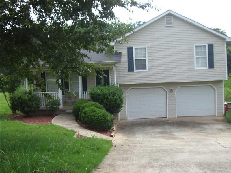5081 Memory Lane, Flowery Branch, GA 30542 — most recent listing photo