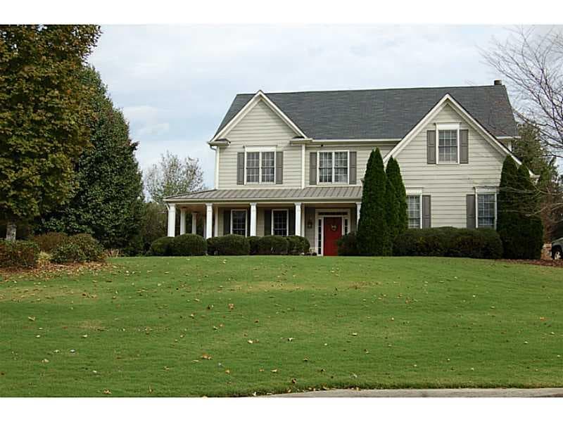 4 bedroom, 2,464 sq ft single family residence sold at 6405 Lake Trace, Cumming, GA 30040