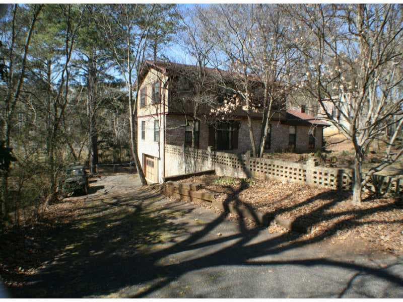 471 Embry Lane, Marietta, GA 30066 — most recent listing photo