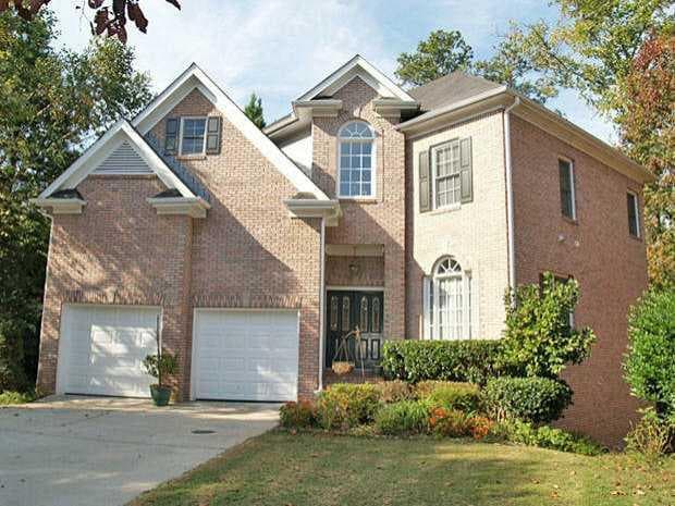 4 bedroom, 2,581 sq ft single family residence sold at 530 E Pearl Cove Court, Atlanta, GA 30350